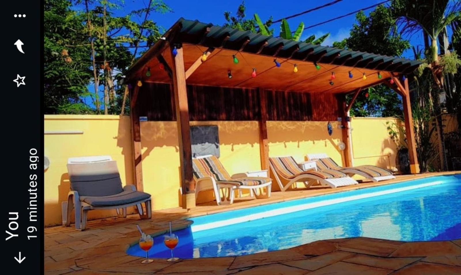 Villa Santa Avec Piscine Et Jardin بوينتي أو بيتشيز المظهر الخارجي الصورة